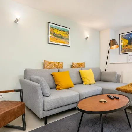 Apartment Wohnen Am Weinberg In Zentraler Lage